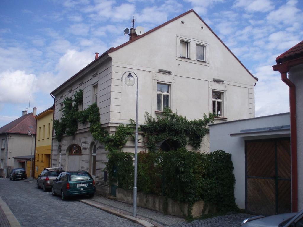Apartman Skalka Mnichovo Hradiště Zewnętrze zdjęcie