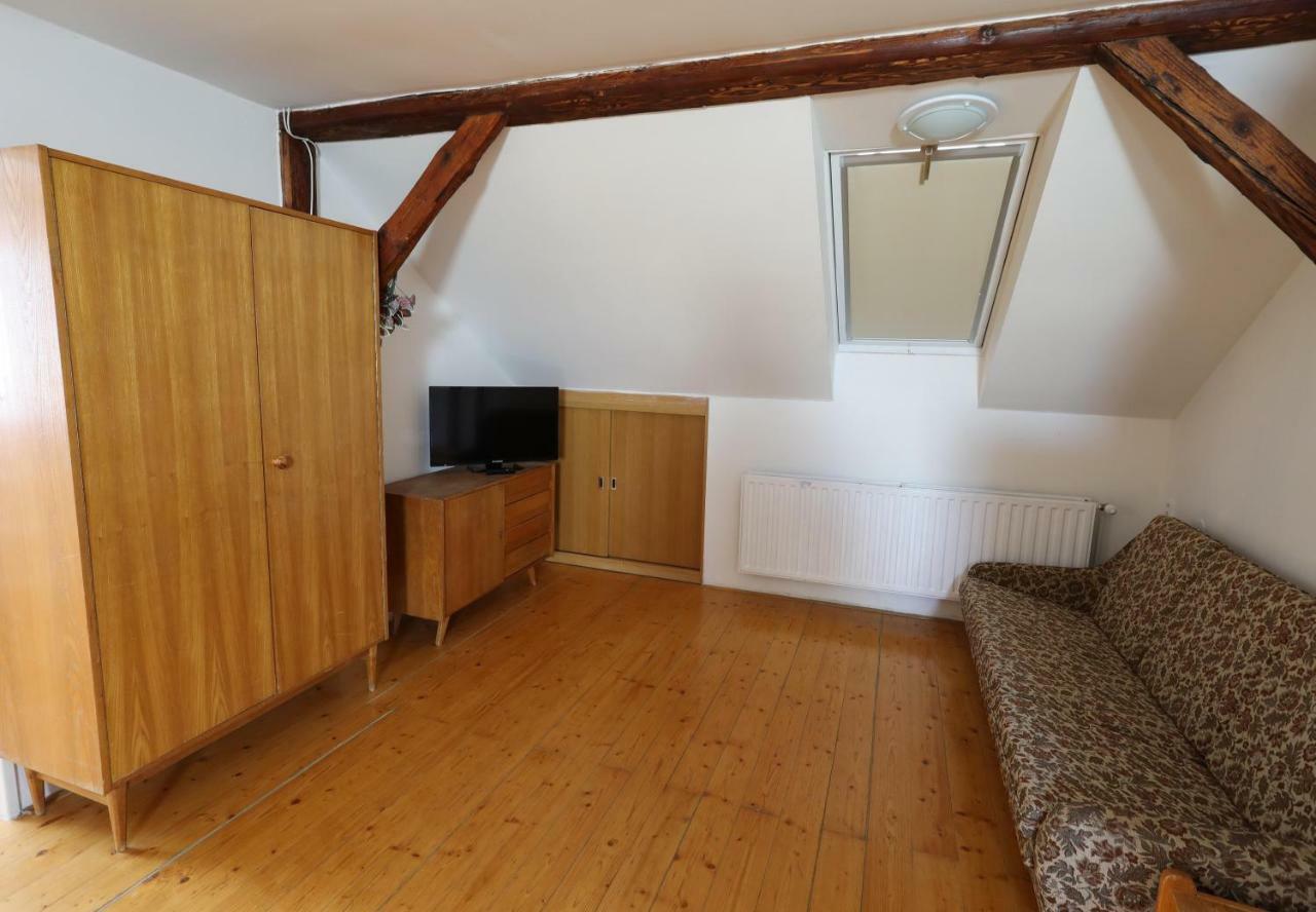 Apartman Skalka Mnichovo Hradiště Zewnętrze zdjęcie